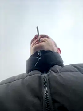 Snapshot of red_red00 chatting on 22, 12, 2025 red red00 online show from 22, 12, 2025