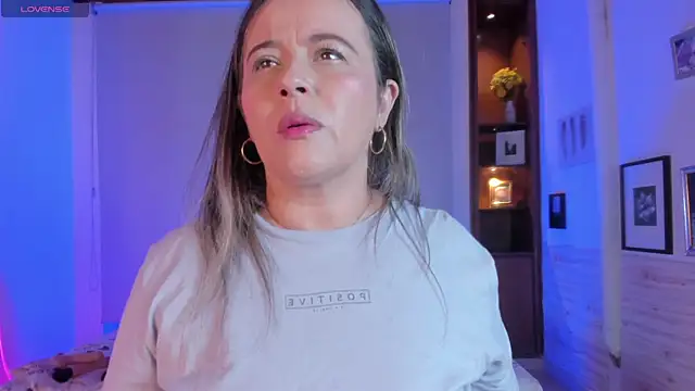 Susann Ross online show from 15, 2, 2025