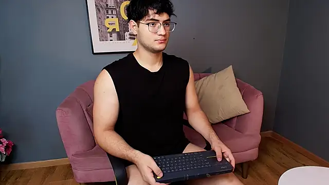 Snapshot of Mark_Evans1_ chatting on 5, 3, 2025 Mark Evans1  online show from 5, 3, 2025