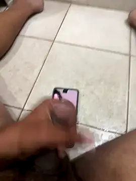 Snapshot of Dirty_08 chatting on 14, 10, 2025 Dirty 08 online show from 14, 10, 2025