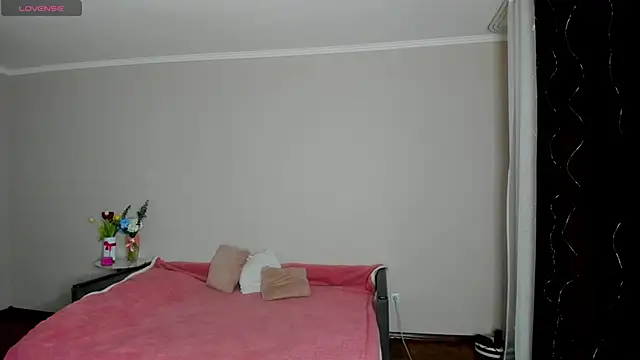 -Sacura- online show from 10, 3, 2026