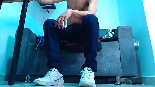 Snapshot of mastersmits chatting on 20, 10, 2025 mastersmits online show from 20, 10, 2025