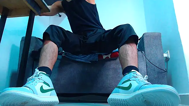 Snapshot of mastersmits chatting on 29, 10, 2025 mastersmits online show from 29, 10, 2025