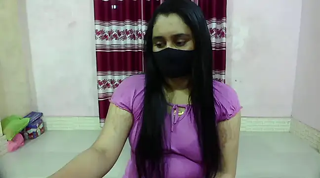 LovelyRose69 online show from 4, 1, 2025