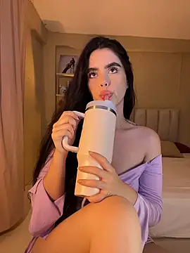 Snapshot of Mavi_Coless chatting on 6, 11, 2025 Mavi Coless online show from 6, 11, 2025