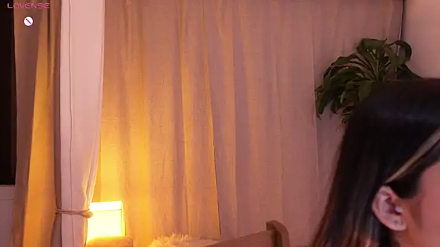 Snapshot of sammy_laszlow chatting on 29, 10, 2025 sammy laszlow online show from 29, 10, 2025