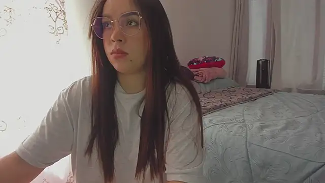 HARLEYNAPIER online show from 14, 4, 2026