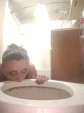 UniqueKorn86 online show from 5, 3, 2026