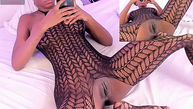 AgathaFoxy online show from 7, 2, 2025