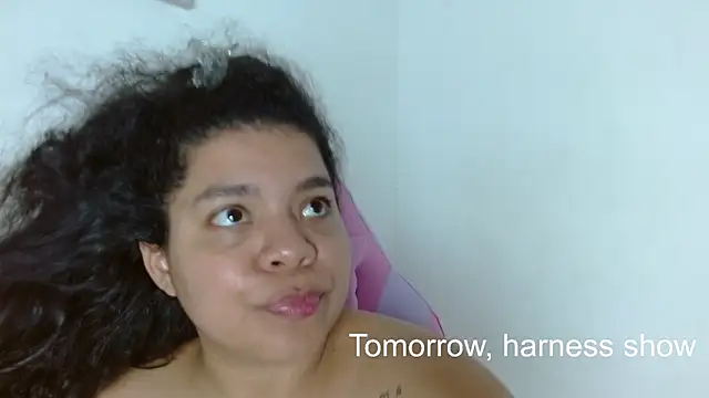 Snapshot of yulissa18 chatting on 4, 12, 2024 yulissa18 online show from 4, 12, 2024