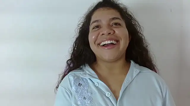 Snapshot of yulissa18 chatting on 22, 1, 2025 yulissa18 online show from 22, 1, 2025