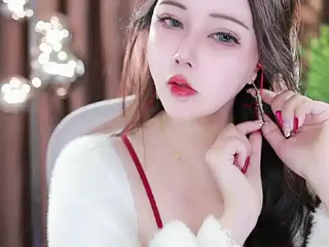 Snapshot of Qiaoqiao_ chatting on 5, 3, 2025 Qiaoqiao online show from 5, 3, 2025