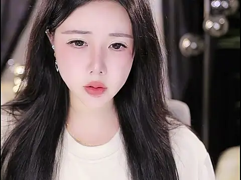 Snapshot of Qiaoqiao_ chatting on 4, 10, 2025 Qiaoqiao online show from 4, 10, 2025