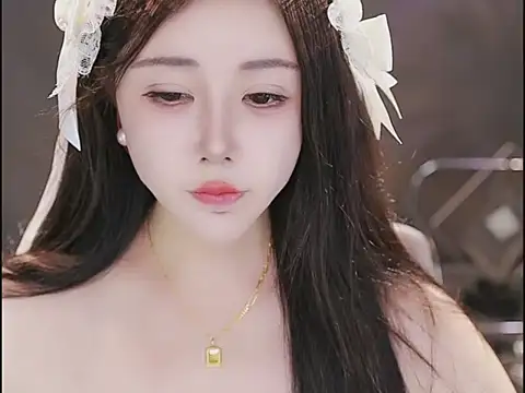 Snapshot of Qiaoqiao_ chatting on 12, 11, 2025 Qiaoqiao online show from 12, 11, 2025