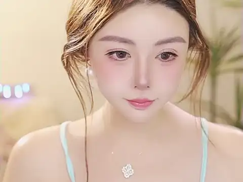 Qiaoqiao  online show from 15, 5, 2026