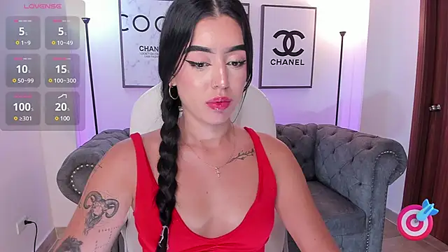 Snapshot of zoee_jackson chatting on 3, 2, 2025 zoee jackson online show from 3, 2, 2025