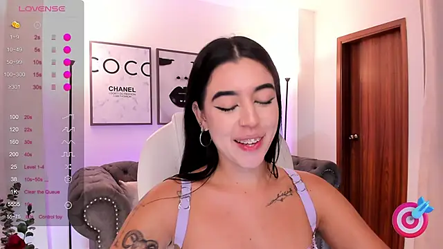 Snapshot of zoee_jackson chatting on 22, 2, 2025 zoee jackson online show from 22, 2, 2025