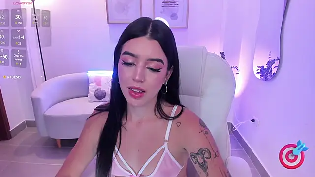 Snapshot of zoee_jackson chatting on 8, 3, 2025 zoee jackson online show from 8, 3, 2025