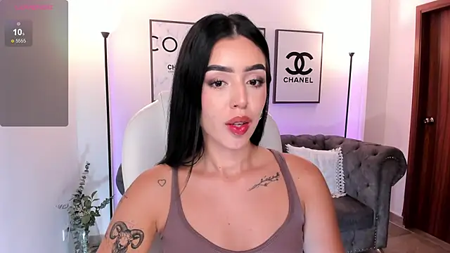 Snapshot of zoee_jackson chatting on 21, 3, 2025 zoee jackson online show from 21, 3, 2025