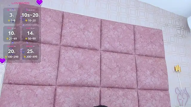 Snapshot of LilitRobins chatting on 11, 2, 2025 LilitRobins online show from 11, 2, 2025