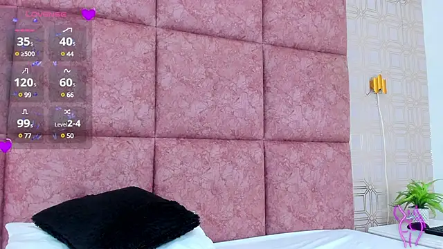 Snapshot of LilitRobins chatting on 20, 2, 2025 LilitRobins online show from 20, 2, 2025