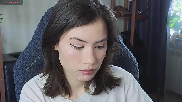 alicekiit online show from 4, 2, 2026