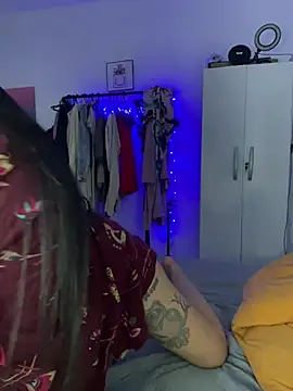 GrlAlice online show from 25, 12, 2024