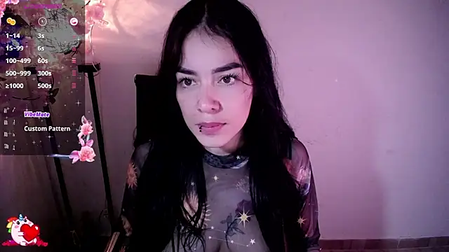 Snapshot of katty_8 chatting on 16, 12, 2025 katty 8 online show from 16, 12, 2025