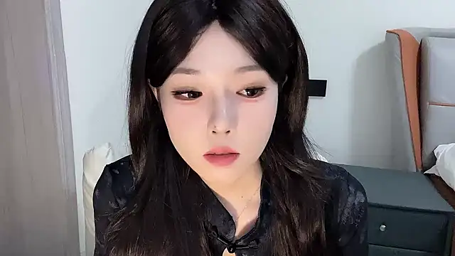 Snapshot of Q-ing chatting on 15, 2, 2025 Q-ing online show from 15, 2, 2025