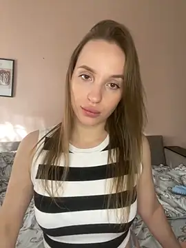 Snapshot of EdnaBradley chatting on 19, 9, 2025 EdnaBradley online show from 19, 9, 2025