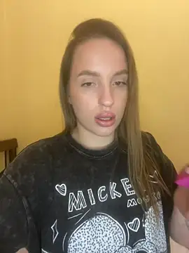 Snapshot of EdnaBradley chatting on 26, 2, 2026 EdnaBradley online show from 26, 2, 2026