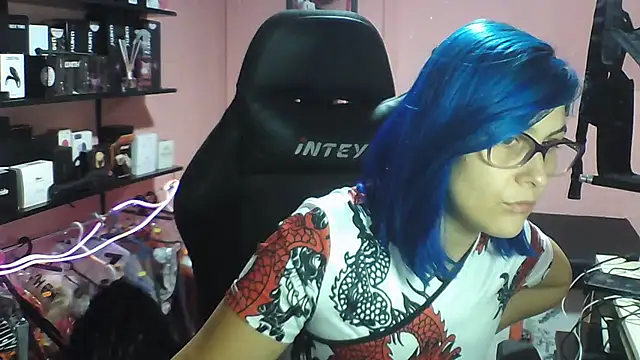 Snapshot of sukii93 chatting on 4, 10, 2025 sukii93 online show from 4, 10, 2025