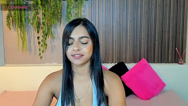 Snapshot of AmyBarton02 chatting on 8, 9, 2025 AmyBarton02 online show from 8, 9, 2025