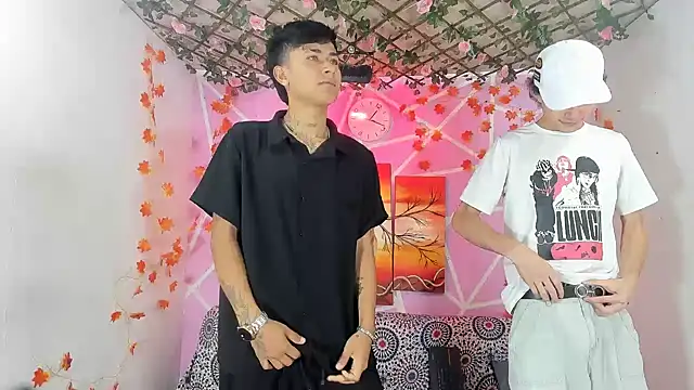 Snapshot of Fresahot2005 chatting on 23, 11, 2025 Fresahot2005 online show from 23, 11, 2025