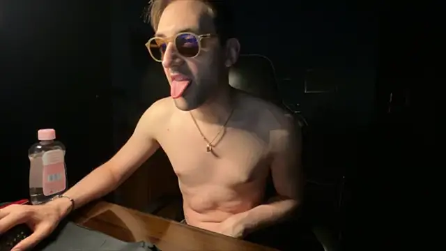 Stefisexy91 online show from 28, 2, 2026