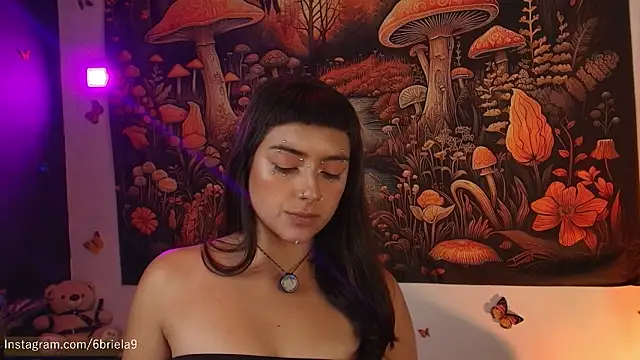 Snapshot of 6Briela9_ chatting on 19, 2, 2026 6Briela9 online show from 19, 2, 2026