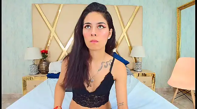 NicoleEsposito online show from 18, 1, 2025