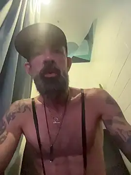 Snapshot of HandyBro chatting on 29, 10, 2025 HandyBro online show from 29, 10, 2025