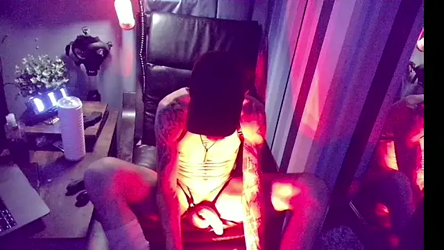 Snapshot of HandyBro chatting on 8, 2, 2026 HandyBro online show from 8, 2, 2026
