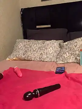 cardibabe online show from 3, 2, 2025