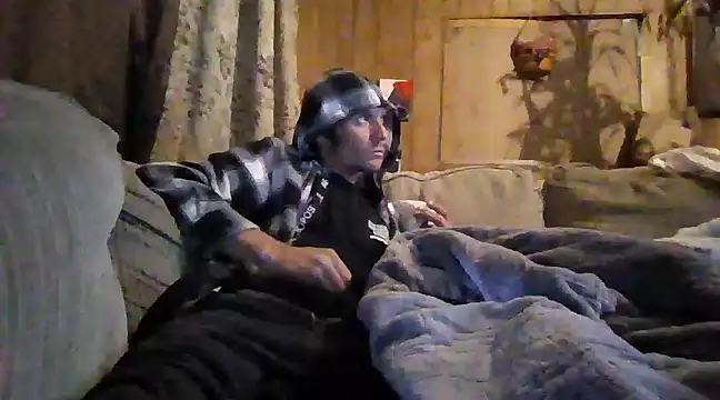 luke thighwalker2469 online show from 17, 12, 2024