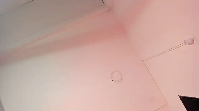 Snapshot of ALICEPOIXXXON chatting on 21, 10, 2025 ALICEPOIXXXON online show from 21, 10, 2025