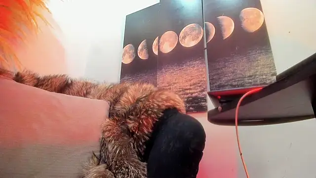 Snapshot of ALICEPOIXXXON chatting on 9, 11, 2025 ALICEPOIXXXON online show from 9, 11, 2025