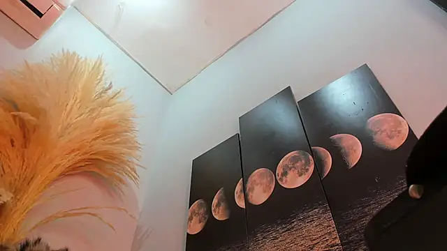 Snapshot of ALICEPOIXXXON chatting on 15, 11, 2025 ALICEPOIXXXON online show from 15, 11, 2025