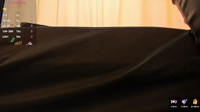Snapshot of BambiiQueen chatting on 12, 2, 2025 BambiiQueen online show from 12, 2, 2025