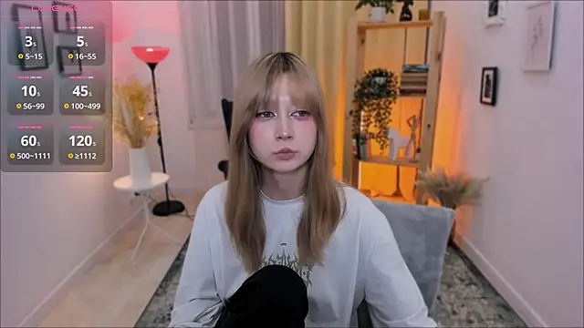 SaintGirl online show from 22, 3, 2025