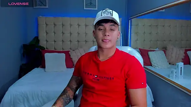 Snapshot of Cristopher_strong chatting on 28, 9, 2025 Cristopher strong online show from 28, 9, 2025