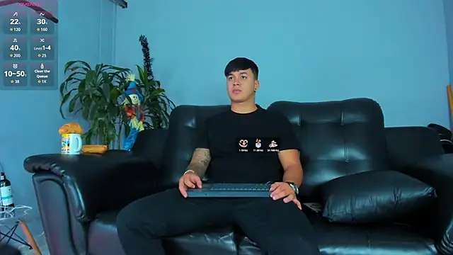 Snapshot of Cristopher_strong chatting on 26, 10, 2025 Cristopher strong online show from 26, 10, 2025