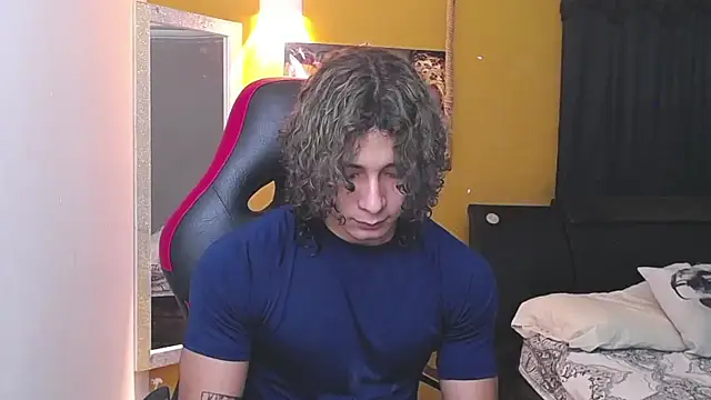 Snapshot of Demitryo chatting on 12, 2, 2025 Demitryo online show from 12, 2, 2025