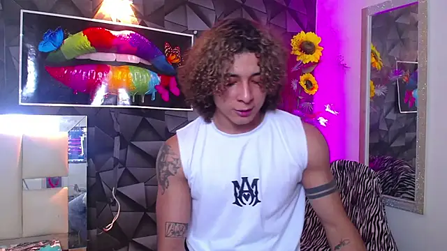 Snapshot of Demitryo chatting on 2, 3, 2025 Demitryo online show from 2, 3, 2025